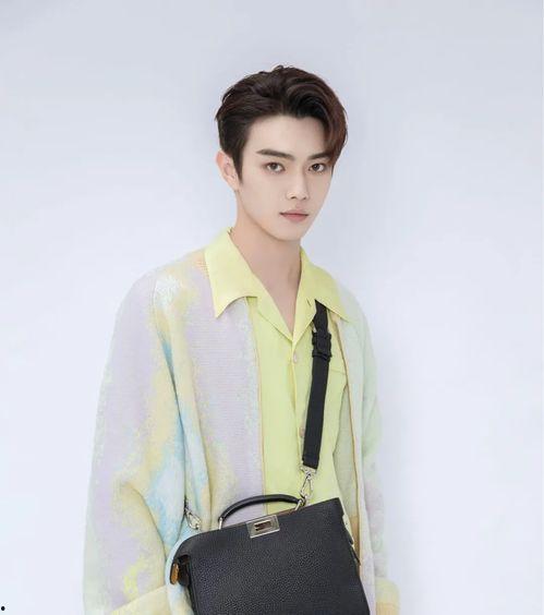 娜扎许凯最新八卦爆料,甜蜜互动引网友热议